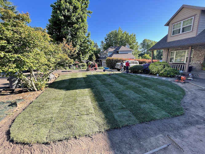 Lakewood Landscape & Construction LLC