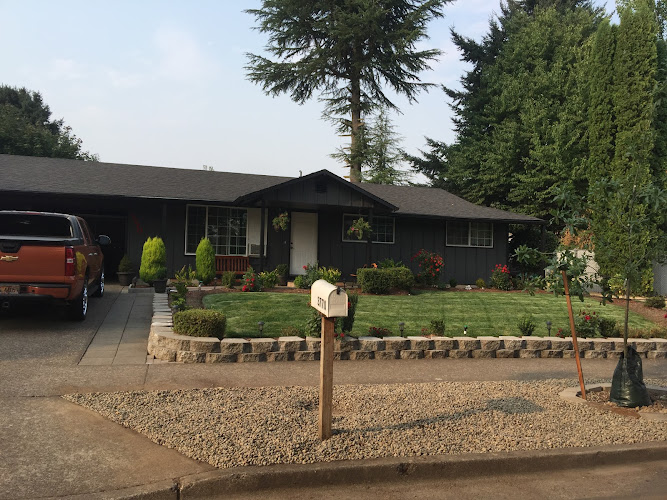 S & E Lawn Service
