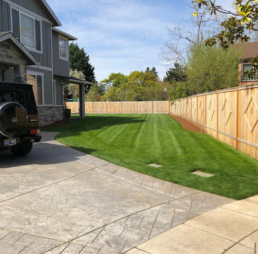 Lawn Green Landscaping and Maintenance